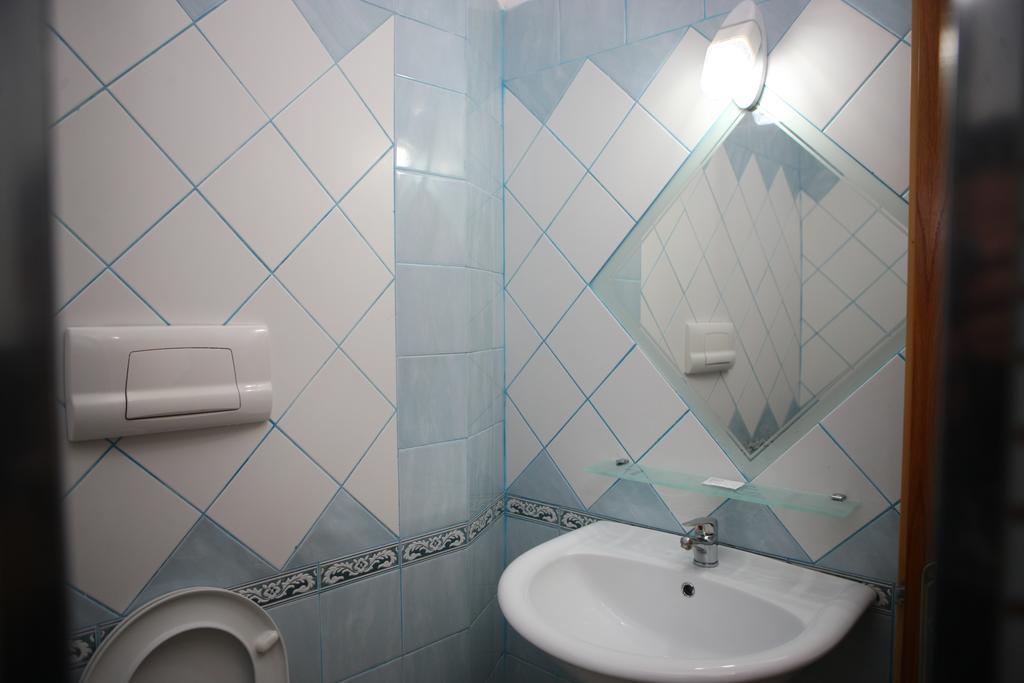 Hotel Alpine Vlore Room photo