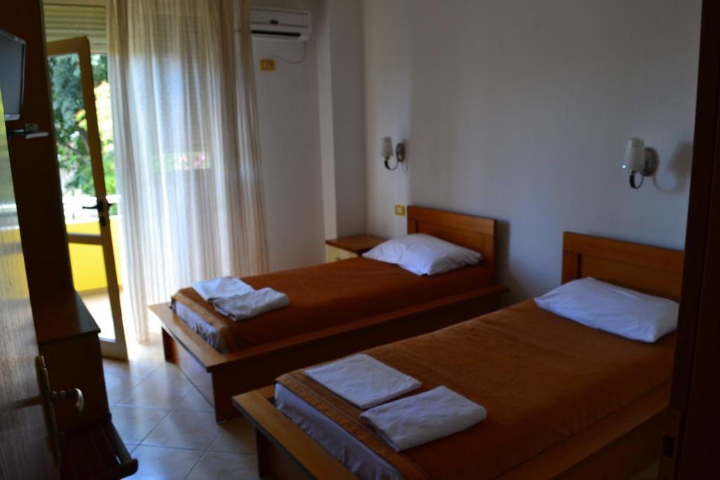 Hotel Alpine Vlore Room photo