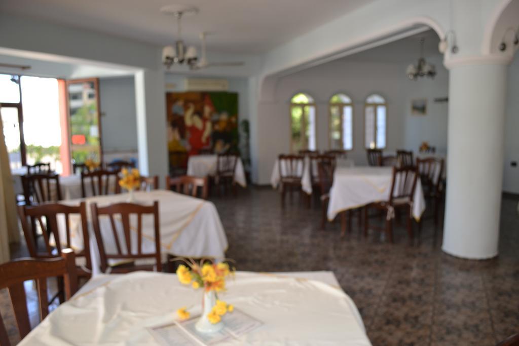Hotel Alpine Vlore Exterior photo