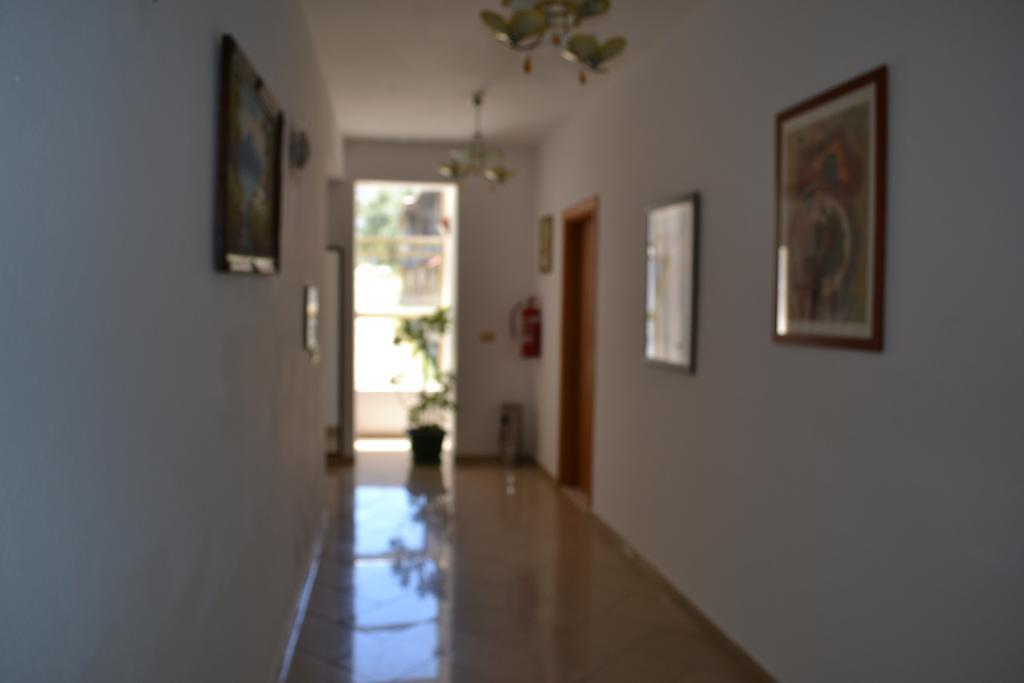 Hotel Alpine Vlore Exterior photo